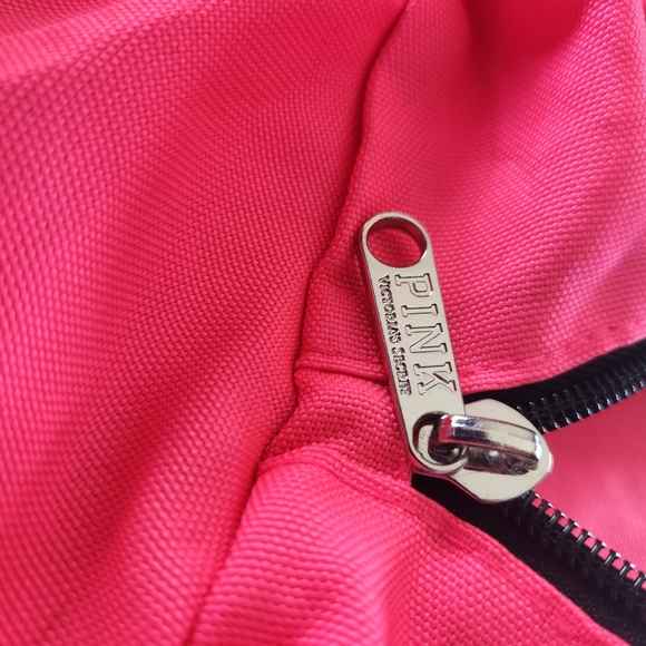 PINK Victoria Secret Logo Bag Duffel Weekender Gym Pink Black Travel Overnight - Picture 7 of 8